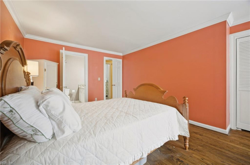 Photo 12 of 17 residential for sale in Norfolk virginia