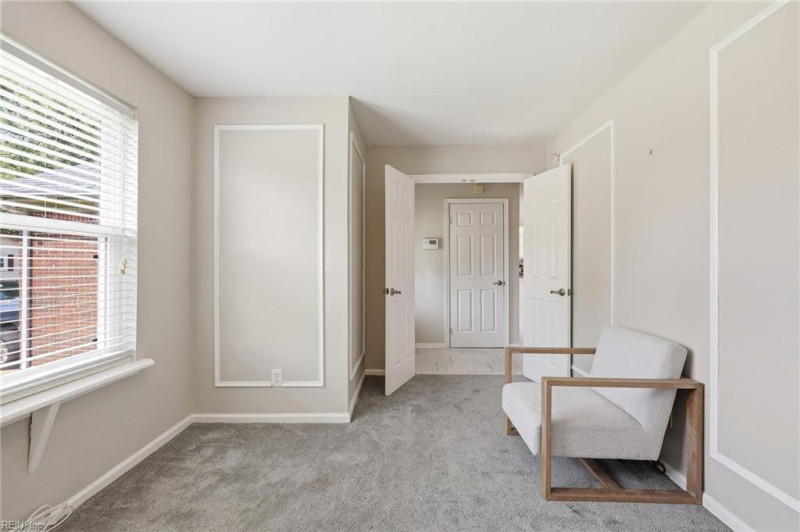 Photo 15 of 44 residential for sale in Norfolk virginia