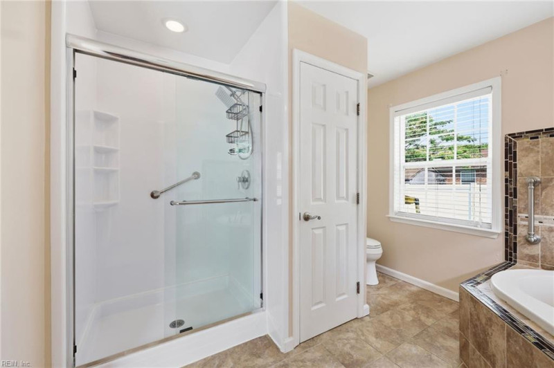 Photo 25 of 44 residential for sale in Norfolk virginia