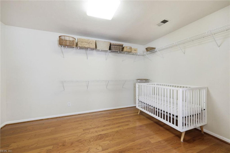 Photo 27 of 44 residential for sale in Norfolk virginia