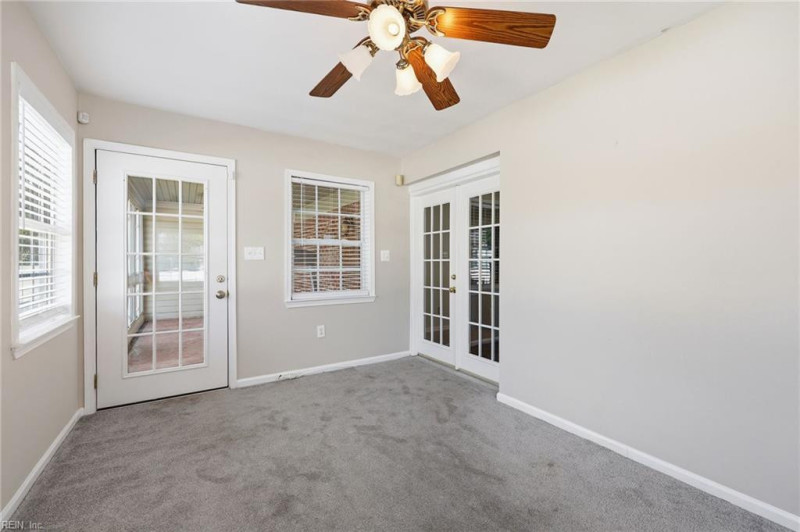 Photo 31 of 44 residential for sale in Norfolk virginia