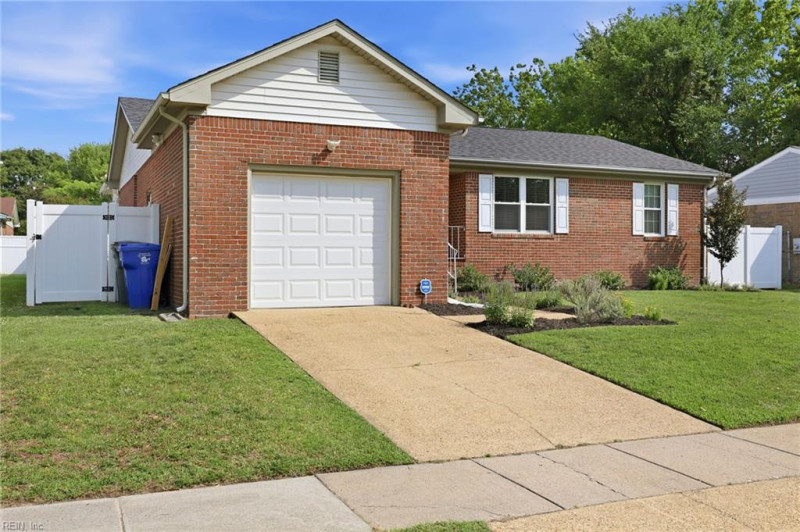 Photo 40 of 44 residential for sale in Norfolk virginia