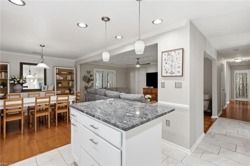 Photo 7 of 44 residential for sale in Norfolk virginia
