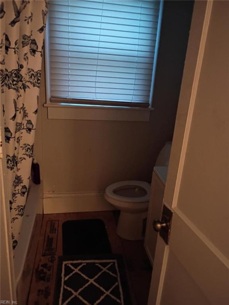 Photo 11 of 15 residential for sale in Norfolk virginia
