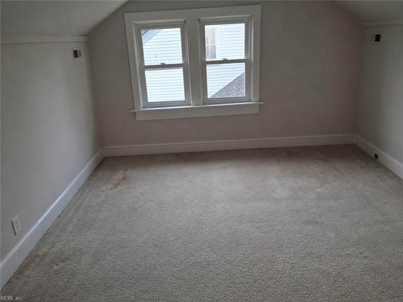 Photo 14 of 15 residential for sale in Norfolk virginia