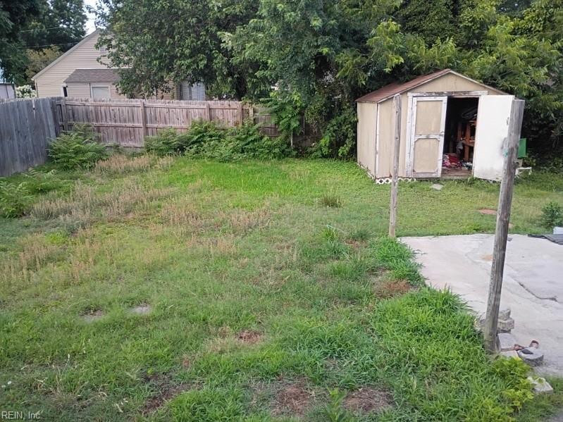 Photo 5 of 15 residential for sale in Norfolk virginia