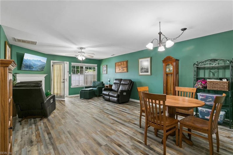 Photo 12 of 26 residential for sale in Newport News virginia