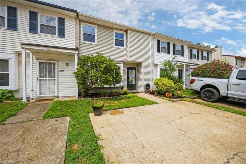 Photo 4 of 45 residential for sale in Virginia Beach virginia Photo 4 of 45 residential for sale in Virginia Beach virginia
