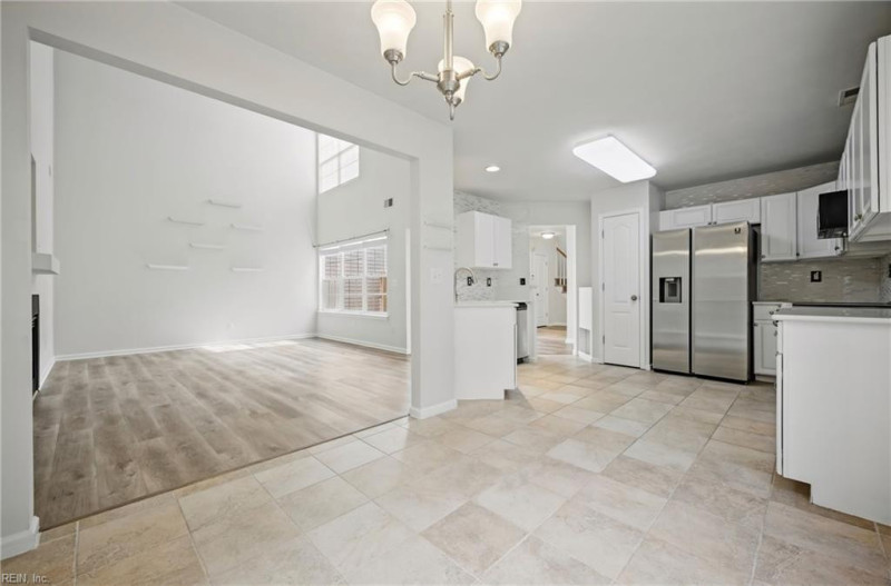 Photo 15 of 46 residential for sale in Virginia Beach virginia