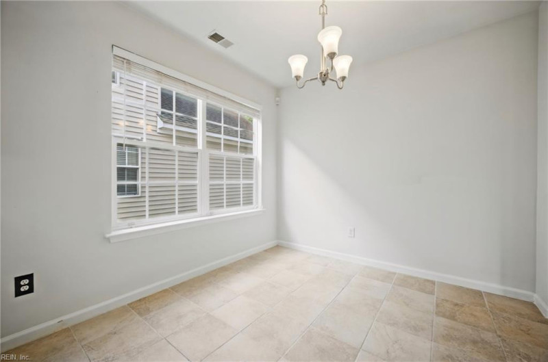 Photo 16 of 46 residential for sale in Virginia Beach virginia