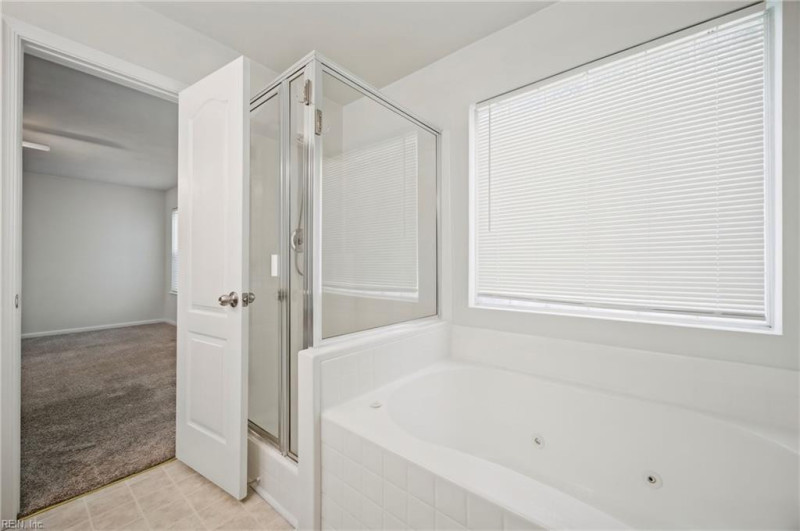 Photo 20 of 46 residential for sale in Virginia Beach virginia