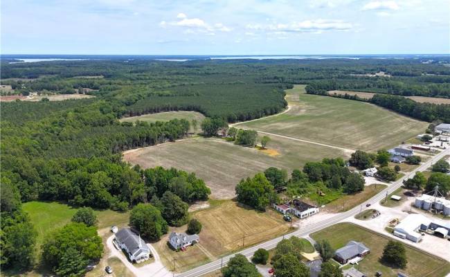 0.918 Colonial Trail, Surry County, VA 23883