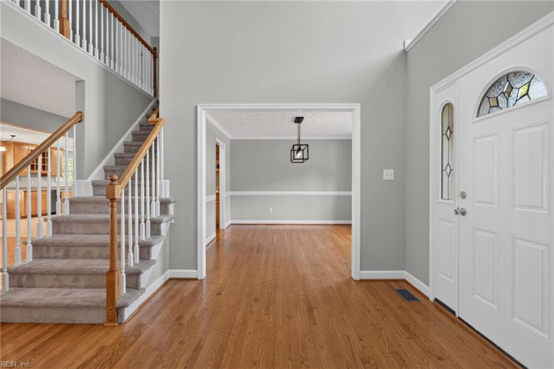 Photo 10 of 49 residential for sale in James City County virginia