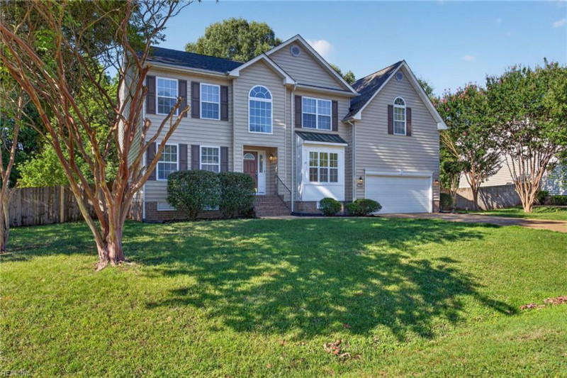 Photo 2 of 49 residential for sale in James City County virginia
