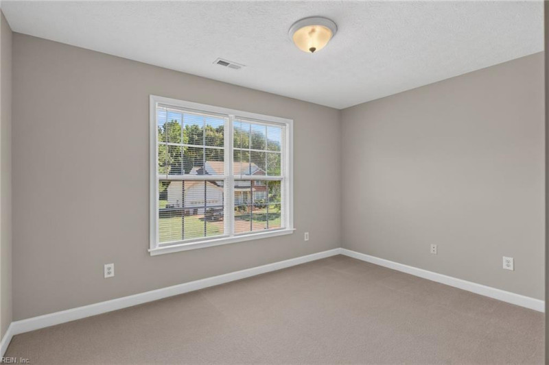Photo 44 of 49 residential for sale in James City County virginia
