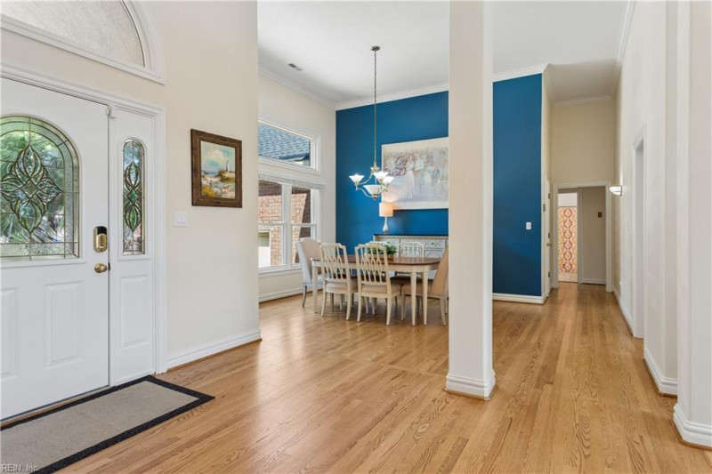 Photo 11 of 50 residential for sale in Chesapeake virginia
