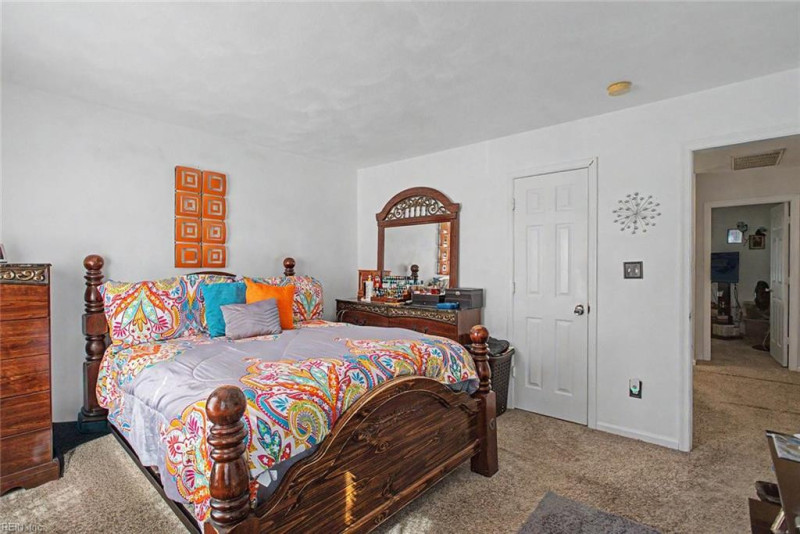 Photo 14 of 20 residential for sale in Newport News virginia