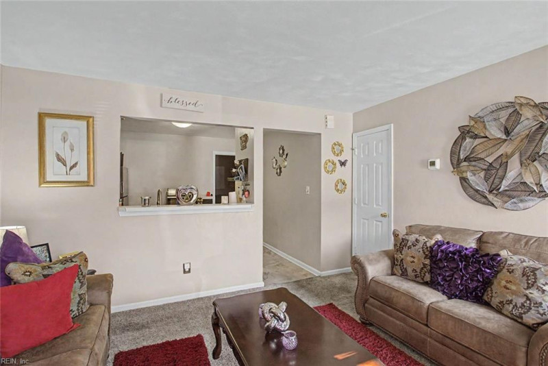 Photo 4 of 20 residential for sale in Newport News virginia