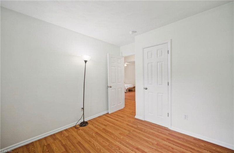 Photo 19 of 38 residential for sale in Suffolk virginia Photo 19 of 38 residential for sale in Suffolk virginia