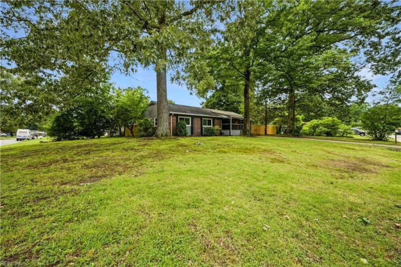 Photo 3 of 38 residential for sale in Suffolk virginia Photo 3 of 38 residential for sale in Suffolk virginia