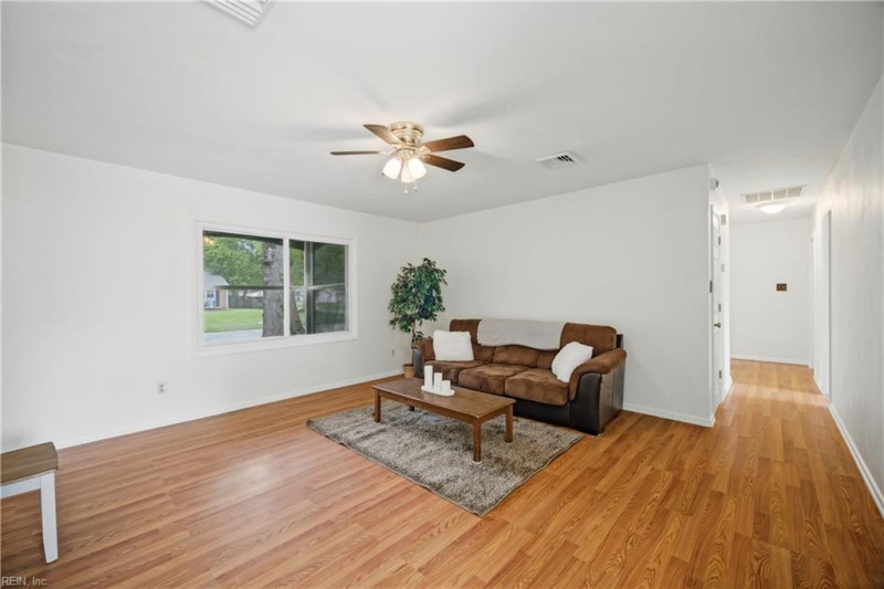 Photo 8 of 38 residential for sale in Suffolk virginia Photo 8 of 38 residential for sale in Suffolk virginia