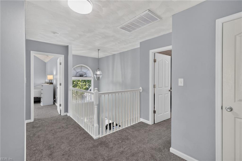 Photo 19 of 41 residential for sale in Hampton virginia