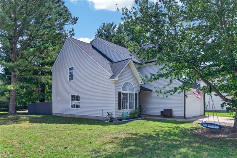Photo 2 of 41 residential for sale in Hampton virginia
