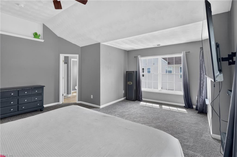 Photo 23 of 41 residential for sale in Hampton virginia