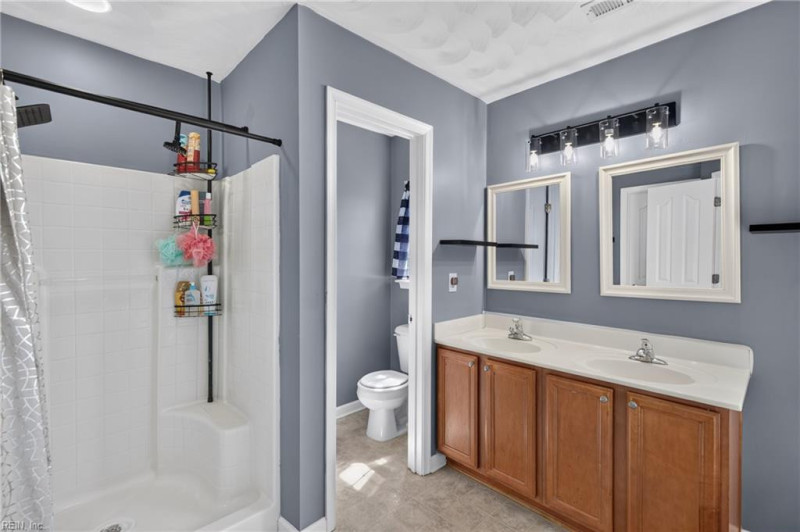 Photo 25 of 41 residential for sale in Hampton virginia