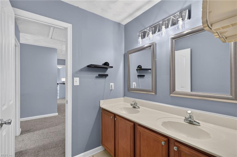 Photo 31 of 41 residential for sale in Hampton virginia