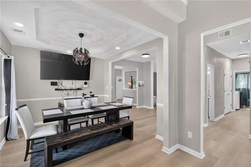 Photo 6 of 41 residential for sale in Hampton virginia