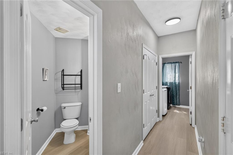 Photo 8 of 41 residential for sale in Hampton virginia