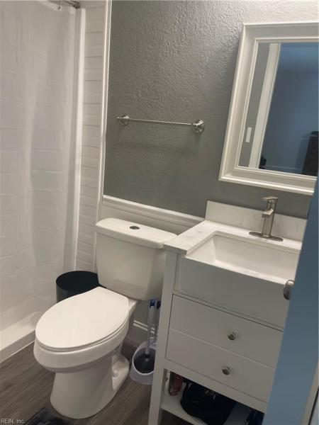 Photo 18 of 22 residential for sale in Virginia Beach virginia