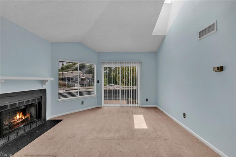 Photo 12 of 48 residential for sale in Newport News virginia