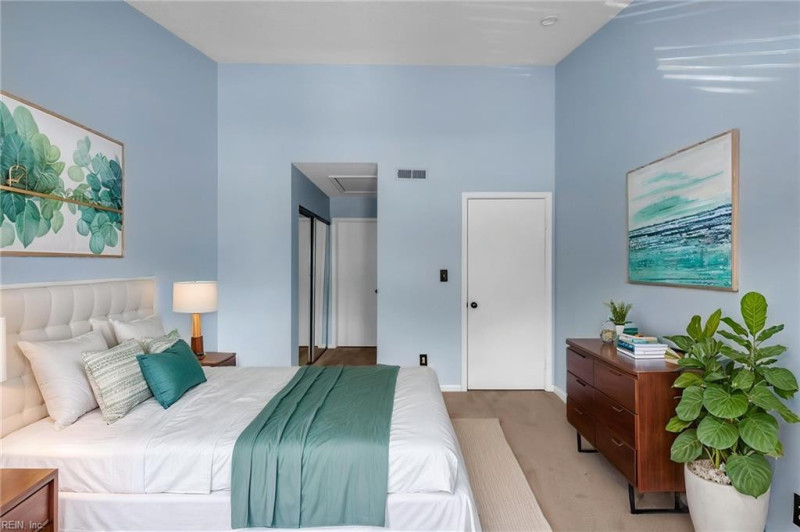 Photo 33 of 48 residential for sale in Newport News virginia