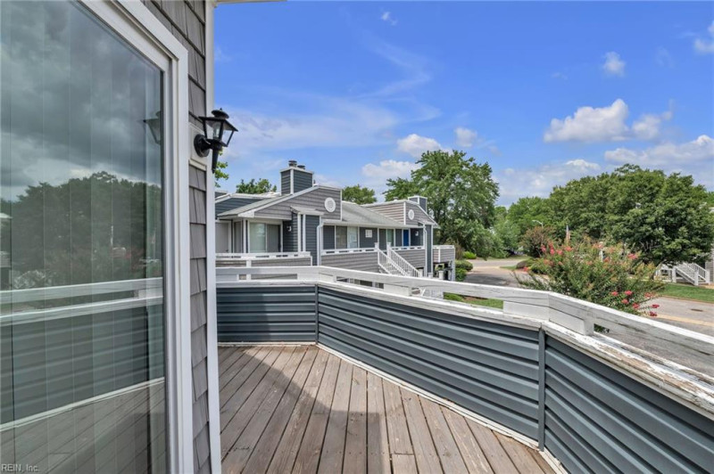 Photo 8 of 48 residential for sale in Newport News virginia