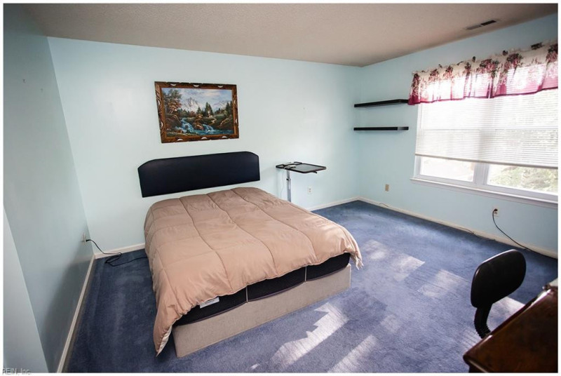 Photo 35 of 39 residential for sale in Virginia Beach virginia