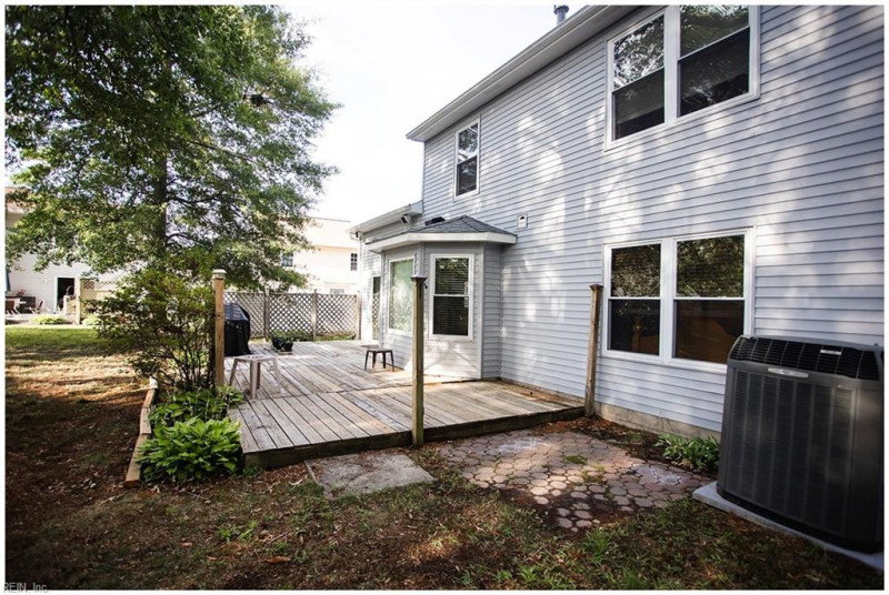 Photo 8 of 39 residential for sale in Virginia Beach virginia