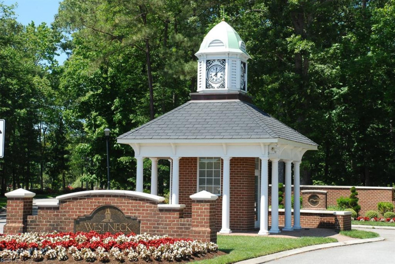 Photo 43 of 44 residential for sale in Virginia Beach virginia