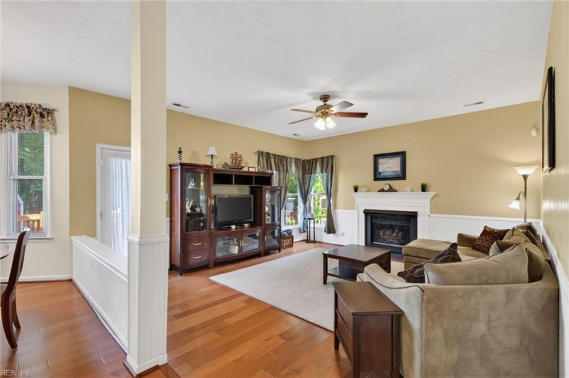 Photo 16 of 46 residential for sale in Chesapeake virginia Photo 16 of 46 residential for sale in Chesapeake virginia