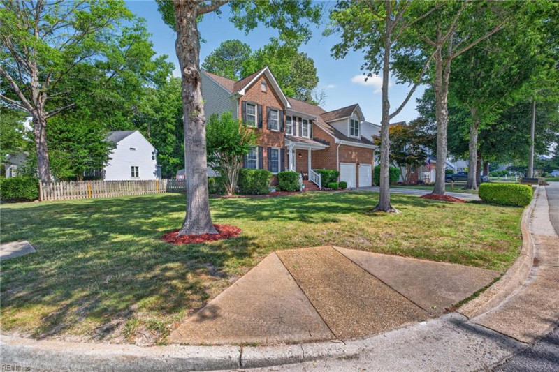Photo 34 of 46 residential for sale in Chesapeake virginia Photo 34 of 46 residential for sale in Chesapeake virginia