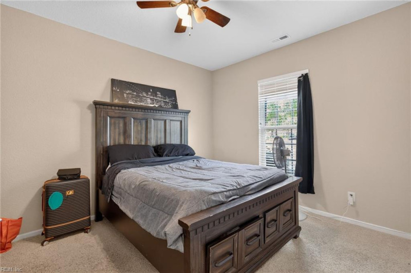 Photo 13 of 43 residential for sale in Virginia Beach virginia
