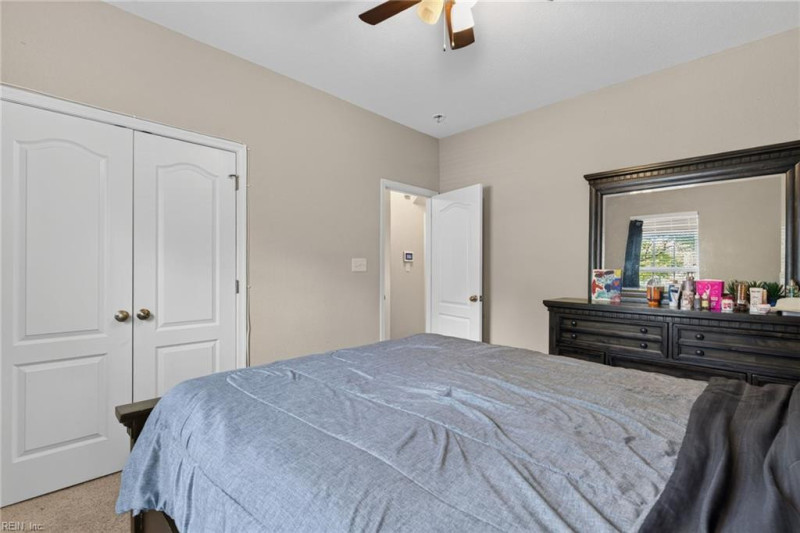 Photo 14 of 43 residential for sale in Virginia Beach virginia