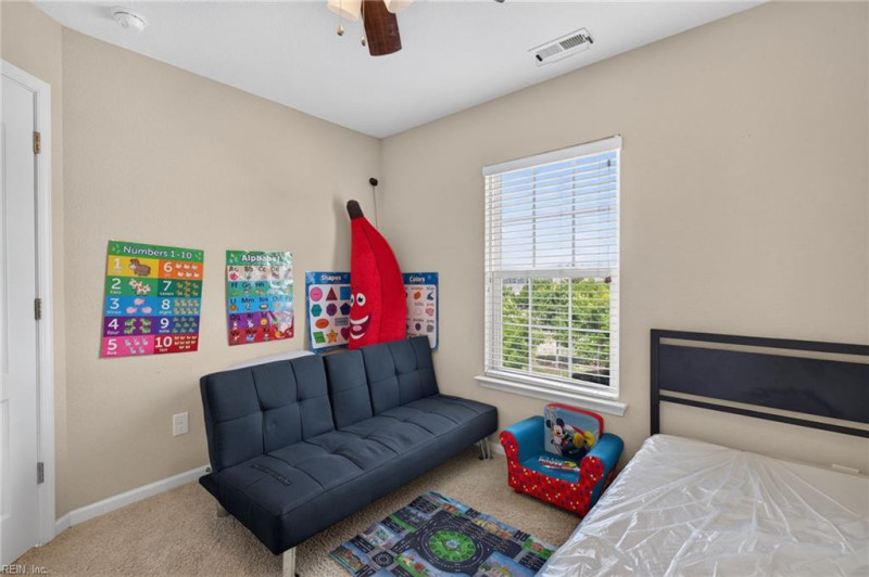 Photo 25 of 43 residential for sale in Virginia Beach virginia