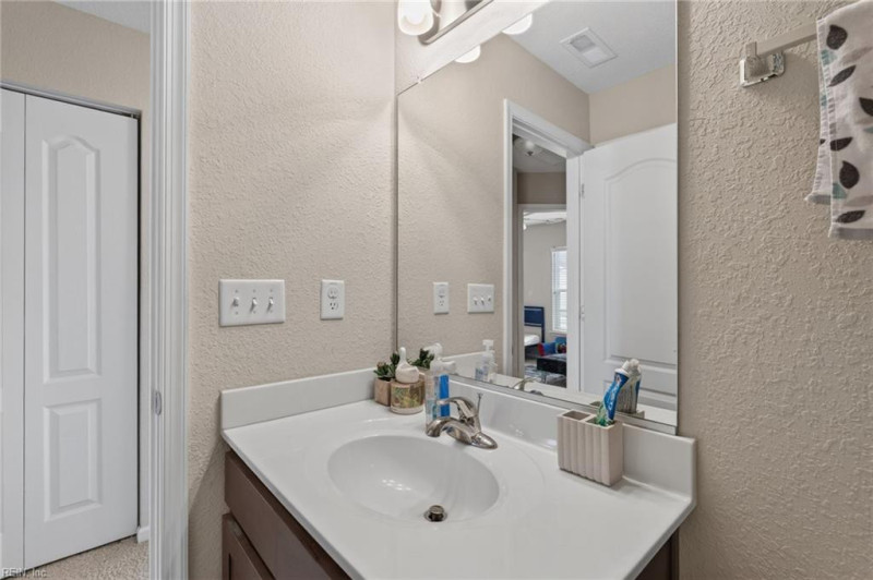 Photo 29 of 43 residential for sale in Virginia Beach virginia