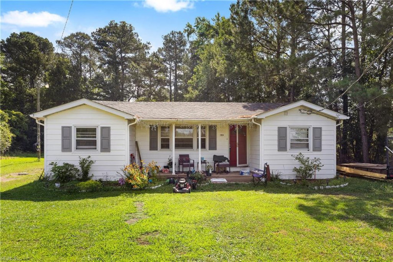 Photo 1 of 14 residential for sale in Suffolk virginia Photo 1 of 14 residential for sale in Suffolk virginia