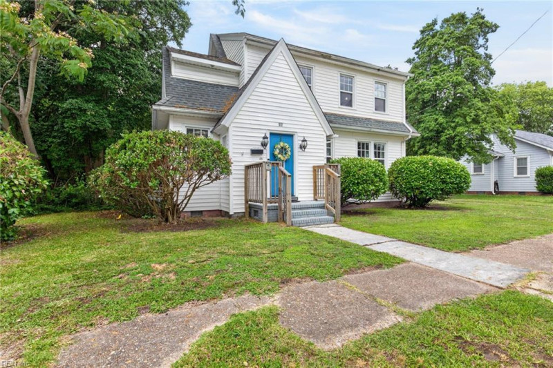 Photo 3 of 44 residential for sale in Portsmouth virginia