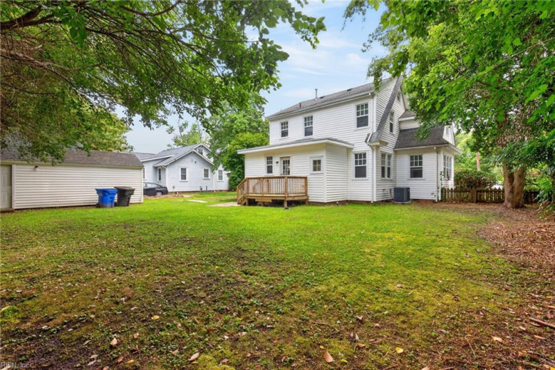 Photo 38 of 44 residential for sale in Portsmouth virginia