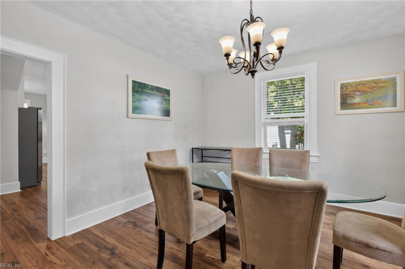 Photo 9 of 44 residential for sale in Portsmouth virginia