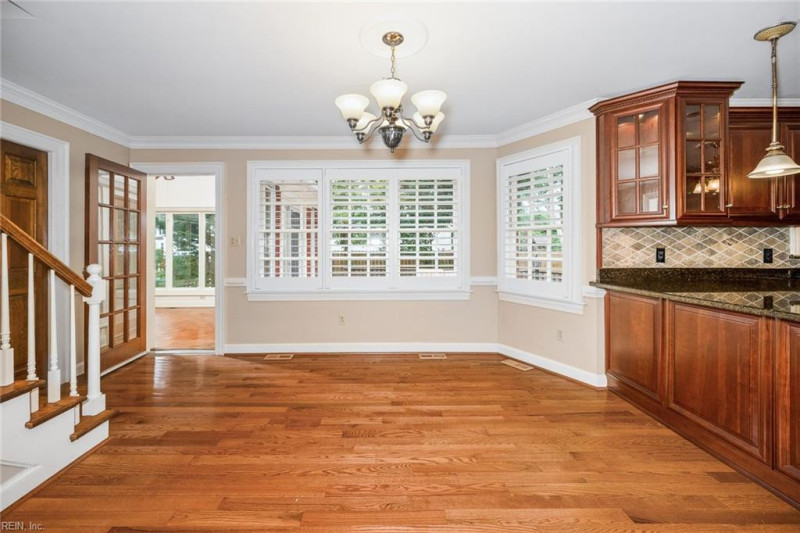 Photo 10 of 50 residential for sale in Chesapeake virginia
